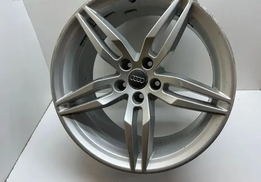 Audi A5 R19 alloy rim 8W0601025AM