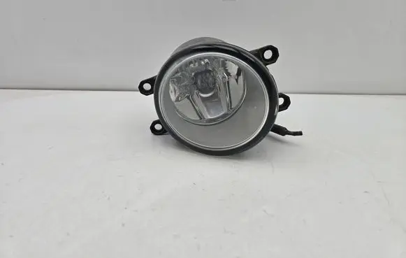 Toyota Auris 150 Front fog light 812100D042