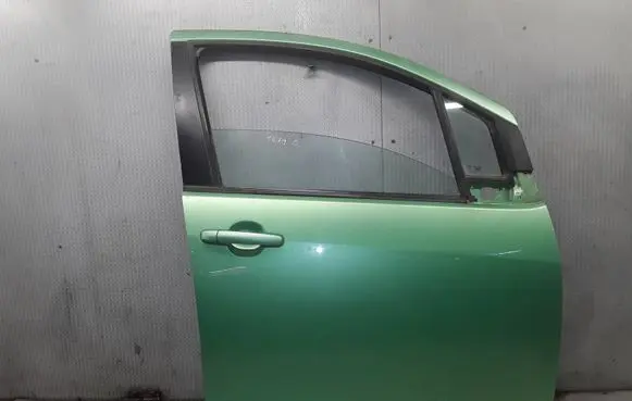 Opel Agila B Front door