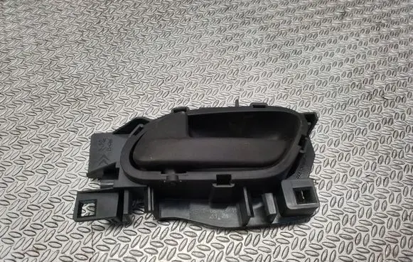 Front door interior handle
