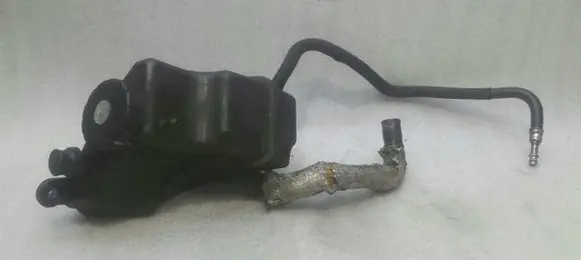 Mercedes-Benz CL C216 Power steering fluid tank/reservoir A2213200214