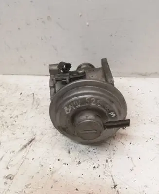 BMW 5 E60 E61 EGR valve 7804380