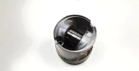 BMW 3 E90 E91 Piston 0840BB