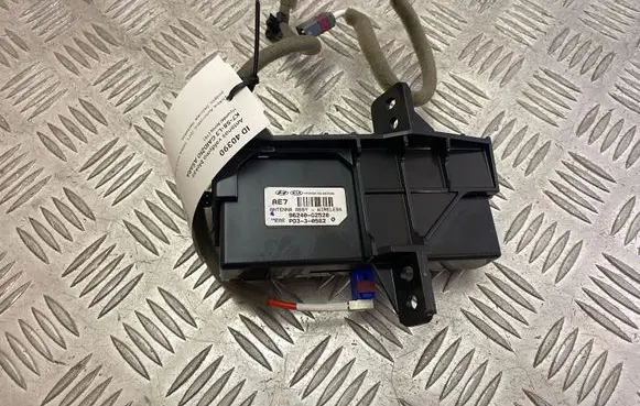 Hyundai Ioniq Antenna control unit 96240G2520