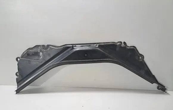 BMW 1 F20 F21 Other engine bay part 7331243 7241823