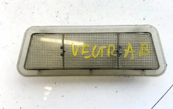 Opel Vectra B Rear seat light 90568390