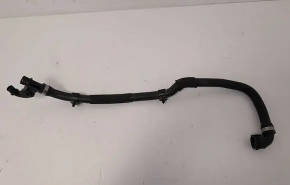 Engine coolant pipe/hose