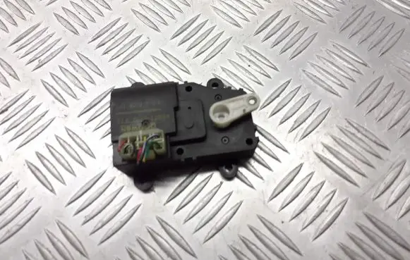 KIA Shuma A/C air flow flap actuator/motor H40073-0220