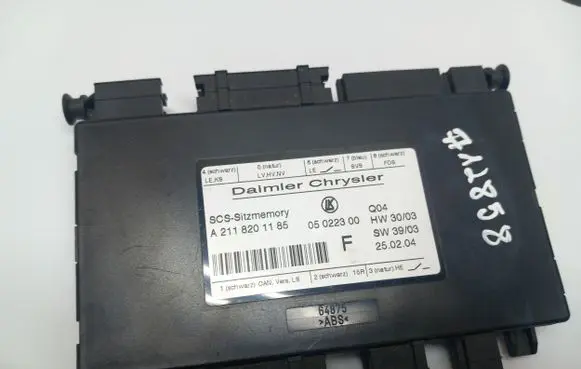 Mercedes-Benz C W203 Seat control module A2118201185 2118201185