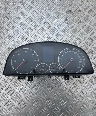 Volkswagen Touran I Speedometer (instrument cluster) 1T0920872F VWZ7Z0F3929671 2504060656
