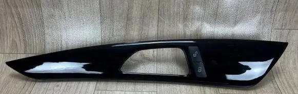 Mercedes-Benz CLS C218 X218 Dashboard side end trim A2187204080