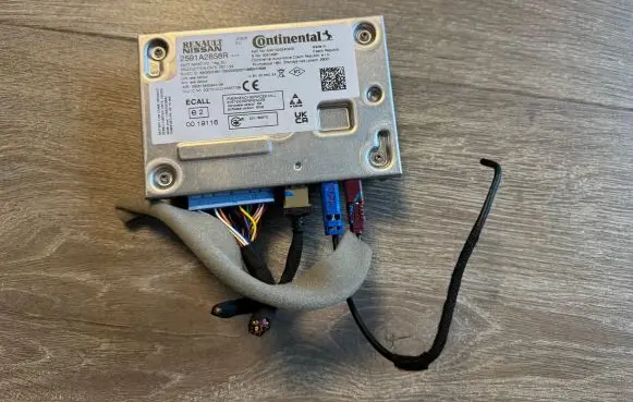 Renault Arkana Other devices 2591A2858R