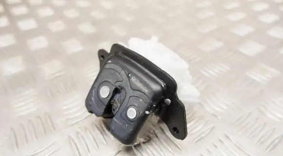 Toyota Yaris Cross Tailgate/trunk/boot lock/catch/latch 693500D220