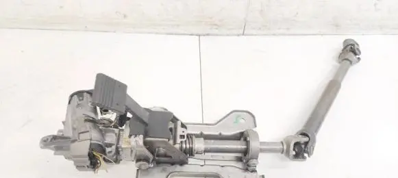 Ford Fiesta Steering wheel axle C7Y2C