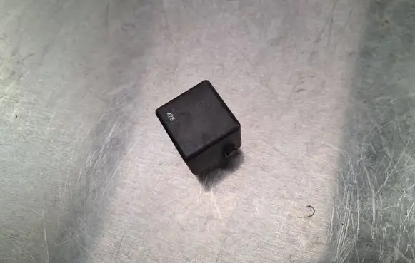 Audi A3 S3 8L Other relay A0025421319