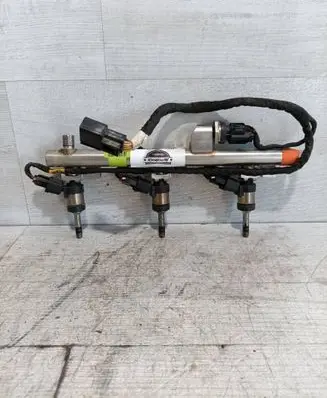 KIA Sorento Fuel main line pipe 35340-3C590