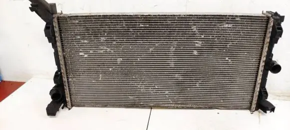 Renault Laguna III Coolant radiator M6707005 0078439