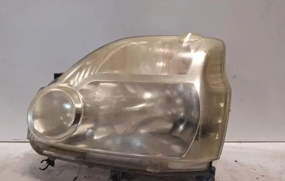 Nissan X-Trail T31 Headlight/headlamp HCR598