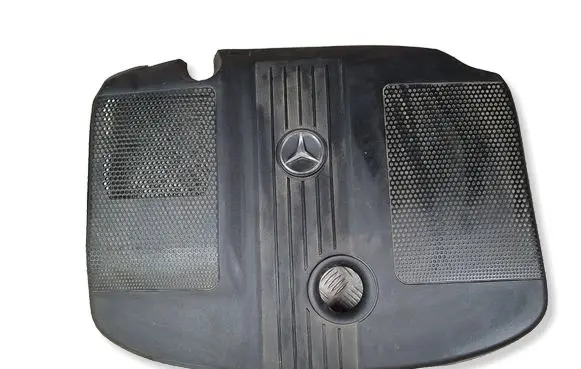 Mercedes-Benz C W204 Engine cover (trim) A6510101167