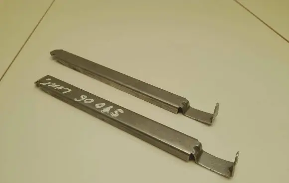Volvo S40 Headlight/headlamp mounting bracket