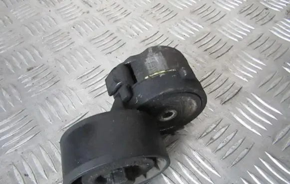Alfa Romeo 156 Generator/alternator belt tensioner
