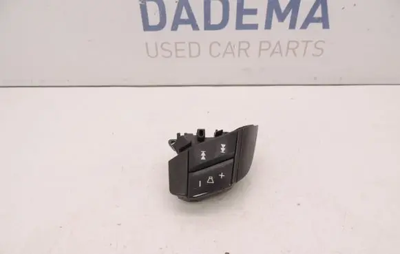 Volvo S60 Steering wheel buttons/switches 9485685 D211