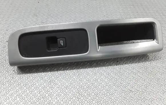 Volvo V50 Electric window control switch 30658448