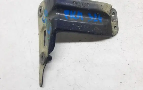 Volkswagen Golf VII Fender mounting bracket 5G0821135B