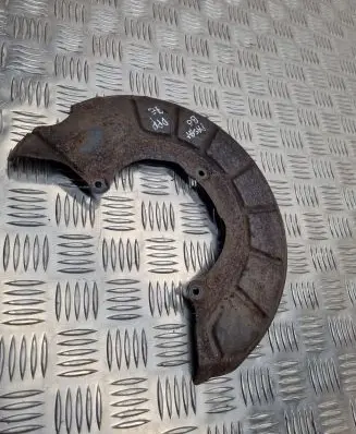 Volkswagen PASSAT B6 Front brake disc dust cover plate 1K0615312F