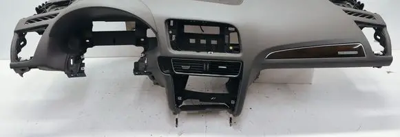 Audi Q5 SQ5 Dashboard 8R1857041F 8R1858005B