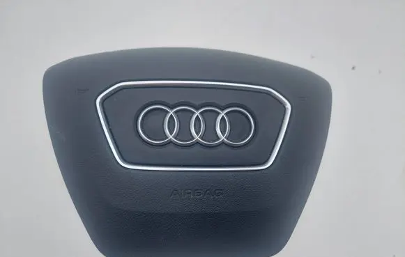 Audi A6 S6 C8 4K Steering wheel airbag 4N0880201K