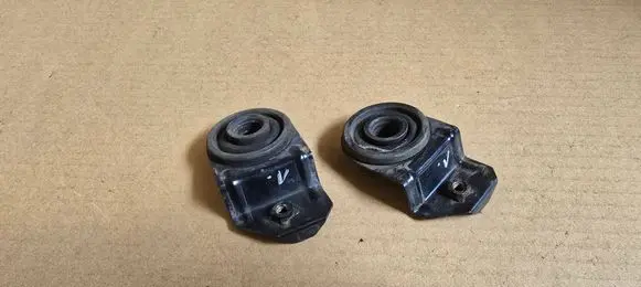 Suzuki Ignis Radiator mount bracket 1787880G00