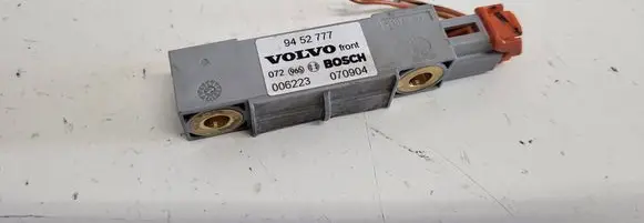 Volvo V70 Airbag deployment crash/impact sensor 9452777 006223 070904