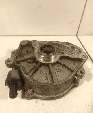 Skoda Octavia Mk2 (1Z) Vacuum pump 03L145100B