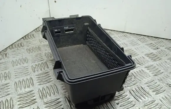 Audi A3 S3 8V Glove box 8V0035502