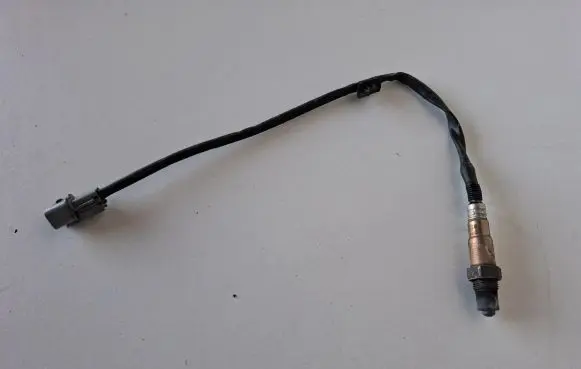 KIA Sportage Lambda probe sensor 392102B375
