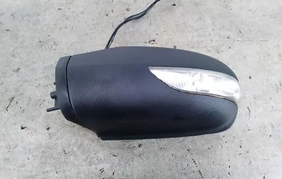 Mercedes-Benz B W245 Front door electric wing mirror A3140417