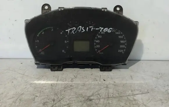 Ford Transit Speedometer (instrument cluster) 21678068