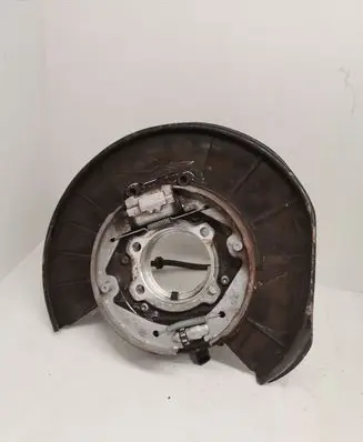 Volkswagen Touareg II Rear wheel hub