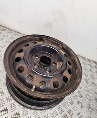 Hyundai i30 R15 steel rim 52910A6050