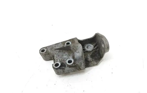 Peugeot 508 RXH Engine mounting bracket 9677163980 86945E01
