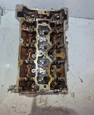 BMW 3 E90 E91 Engine head 7559168