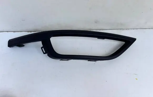 Volkswagen T-Roc Rear bumper trim bar molding 2GA807833 2GA807833D