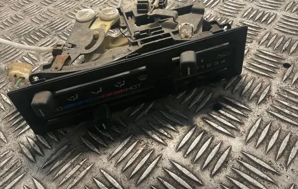 Opel Frontera A Climate control unit