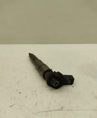 BMW 7 E65 E66 Fuel injector 779209703 0445115009