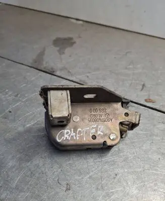 Loading door lock