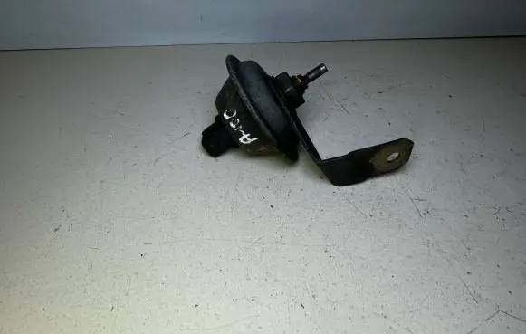 Audi 100 200 5000 C3 Fuel pressure regulator 035133965 0280111006