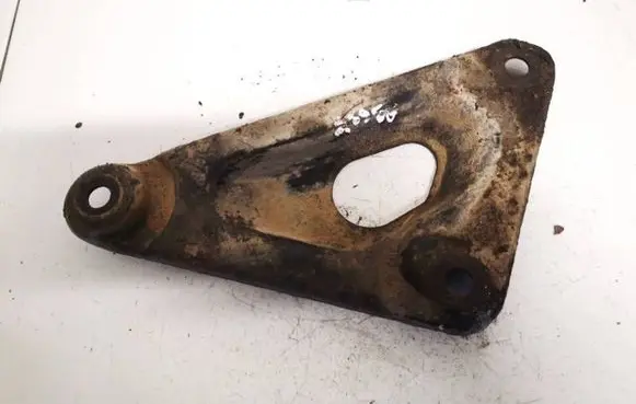 Opel Astra G Engine mounting bracket