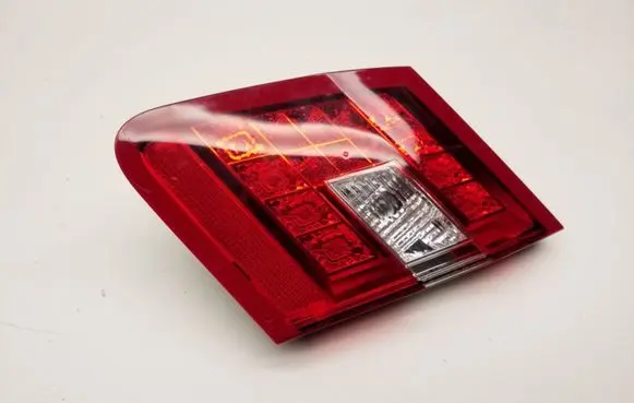 Mercedes-Benz E W212 Tailgate rear/tail lights A2129060458