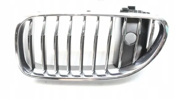BMW 6 F12 F13 Front bumper upper radiator grill 7212855